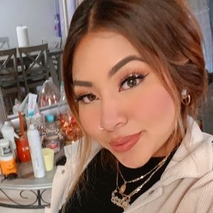 Meet your Posher, Maryori